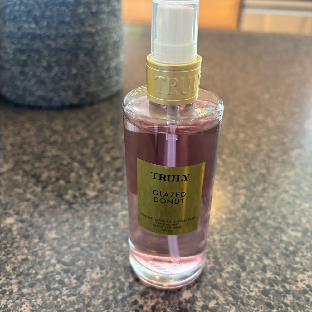 Truly glazed donut spray